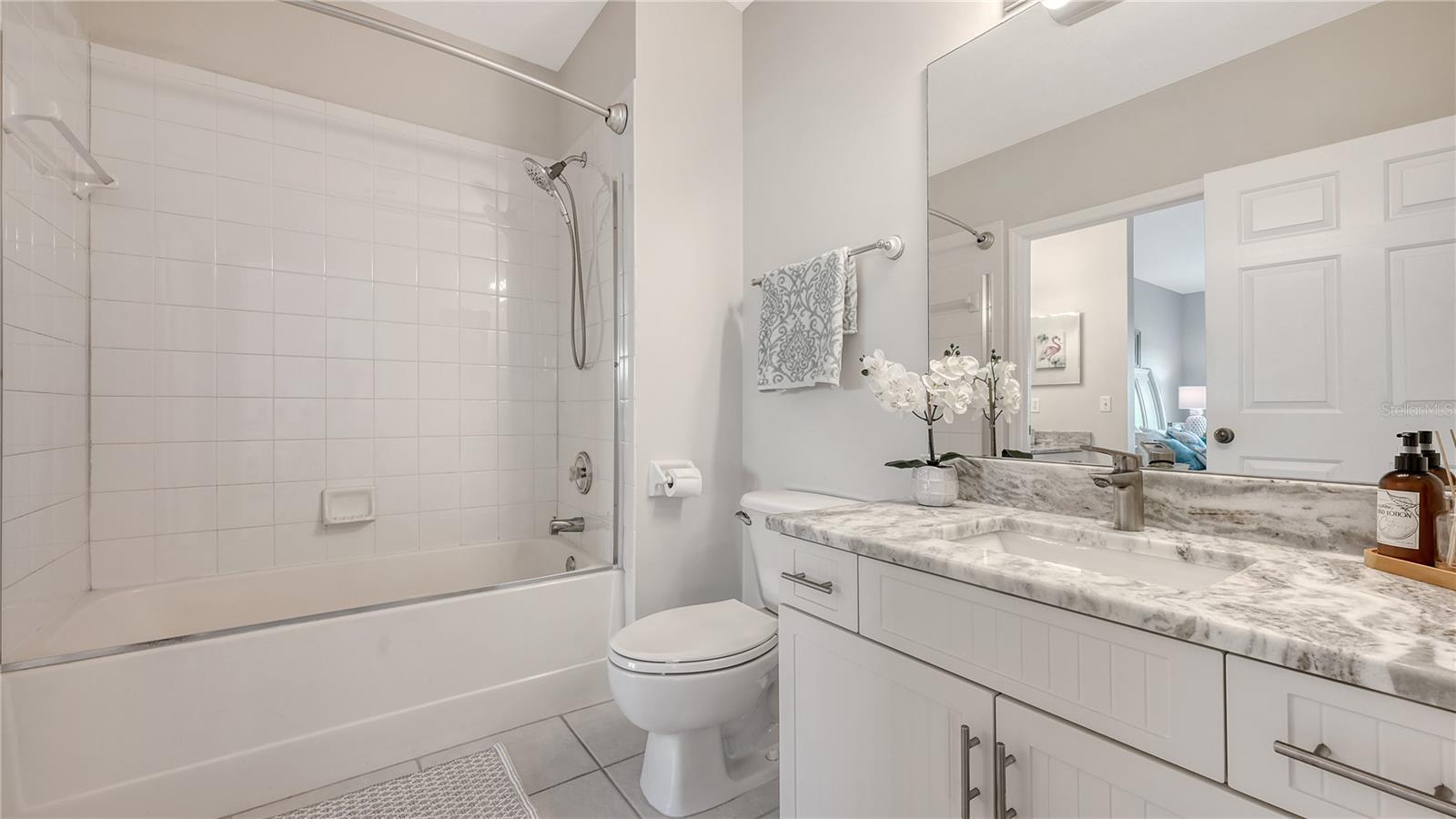 Image 21 of 50 For 19325 Water Oak Drive 305