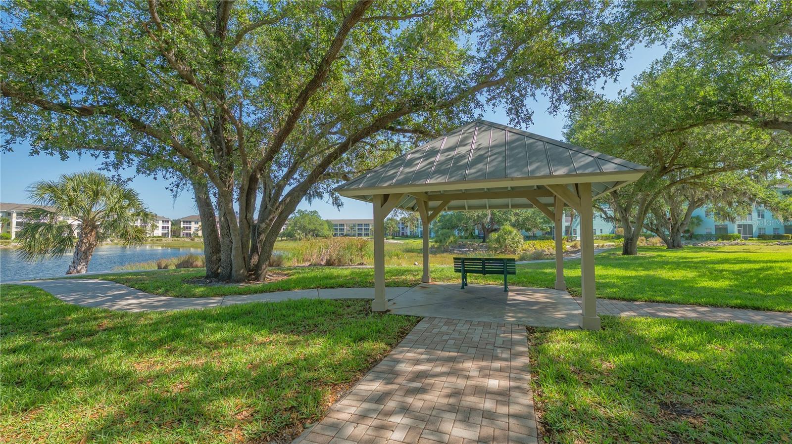 Image 36 of 50 For 19325 Water Oak Drive 305