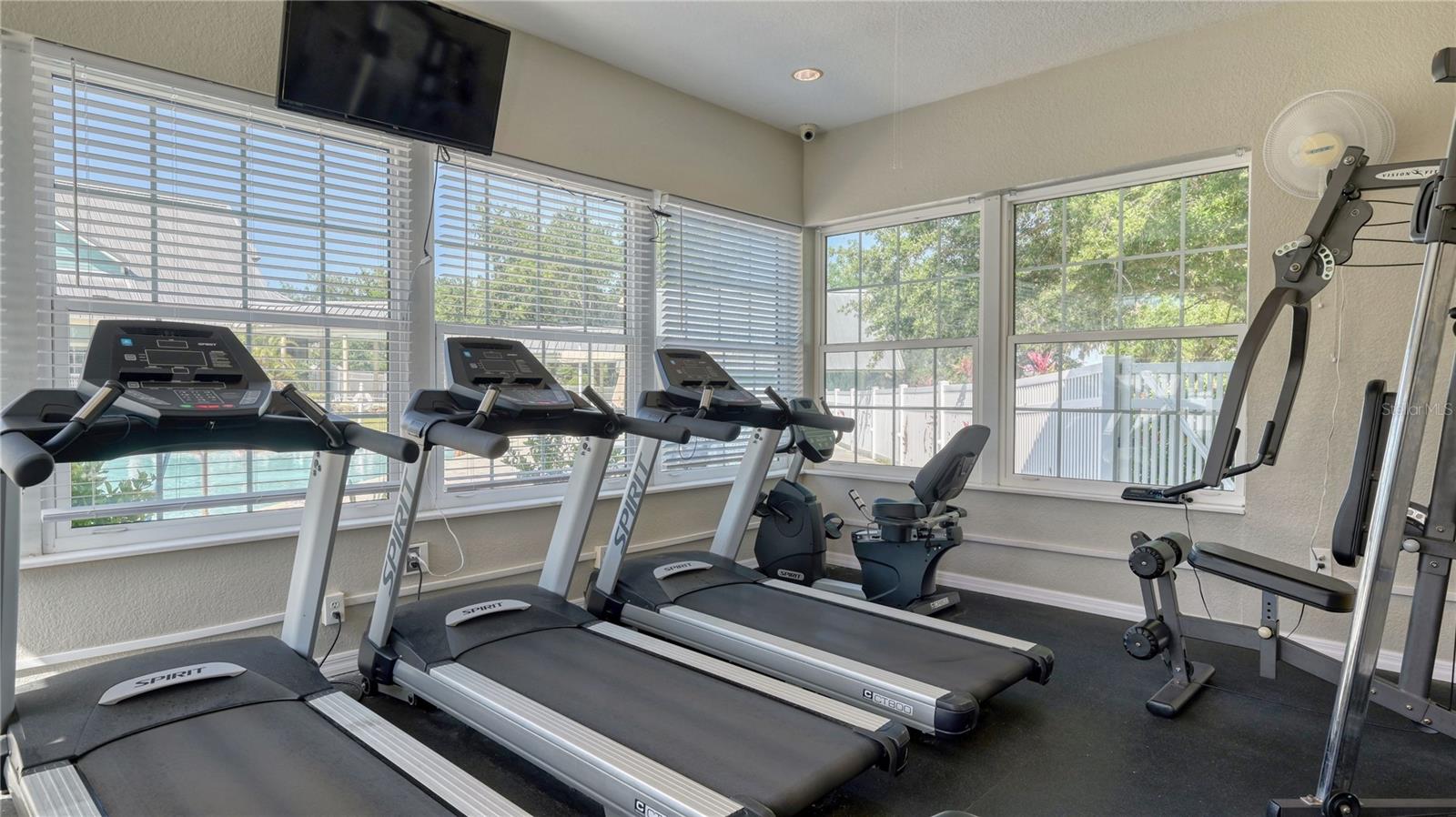 Image 41 of 50 For 19325 Water Oak Drive 305
