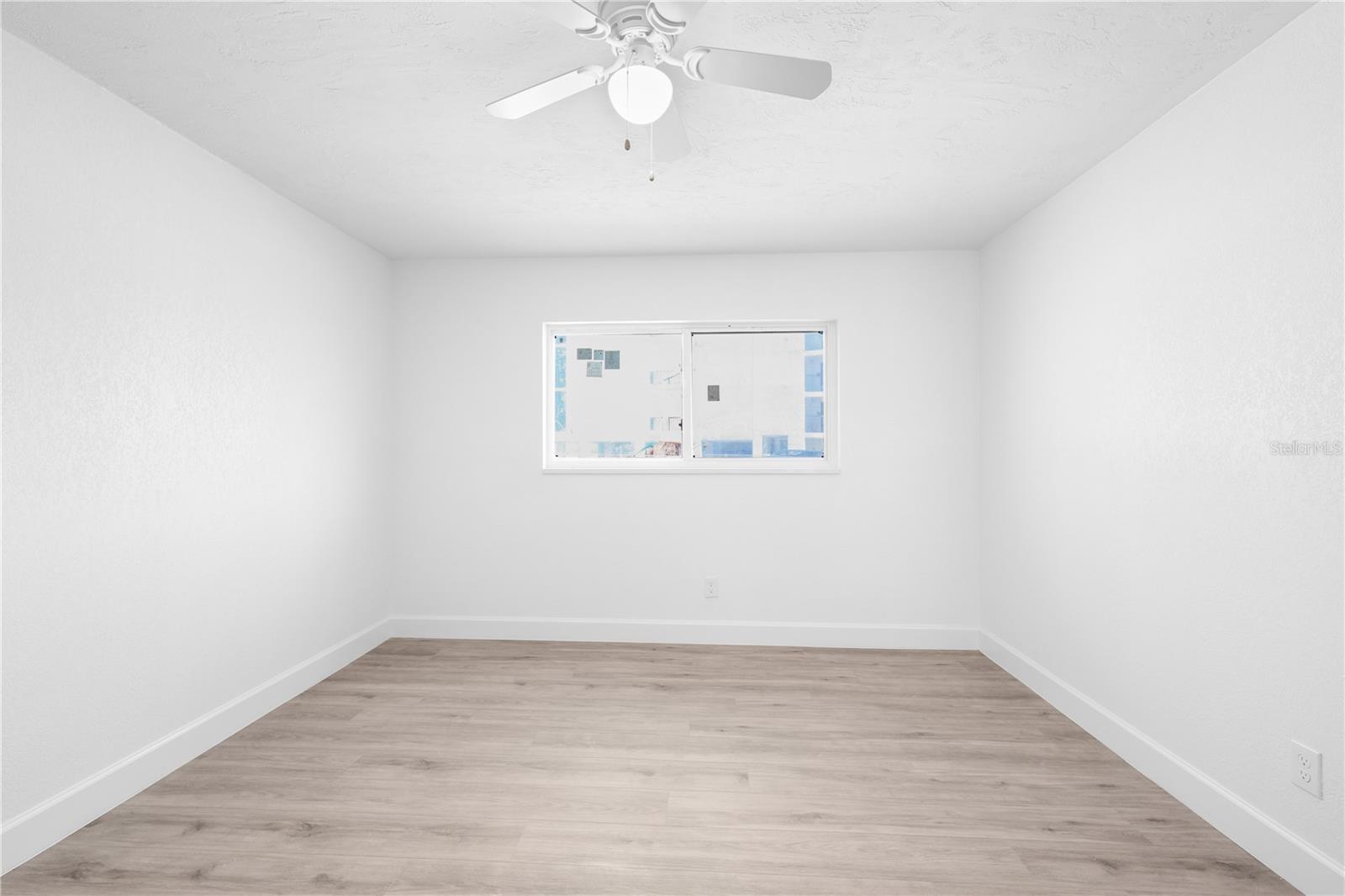 Image 22 of 53 For 6500 Estero Boulevard F116