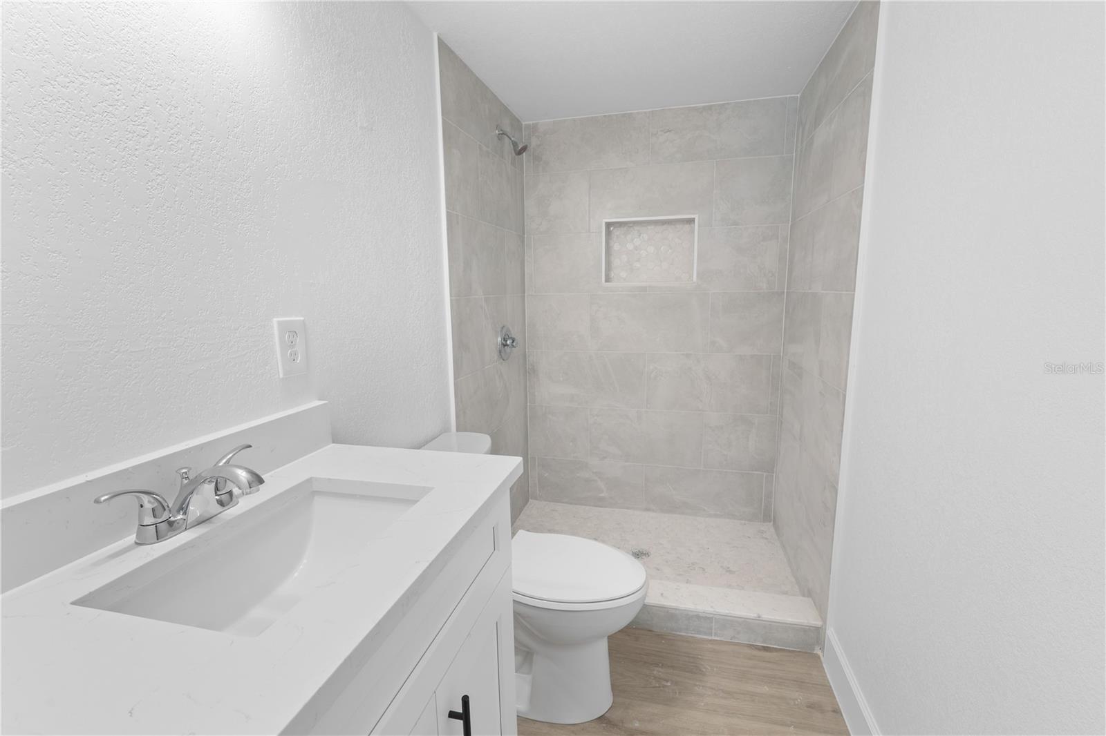 Image 26 of 53 For 6500 Estero Boulevard F116