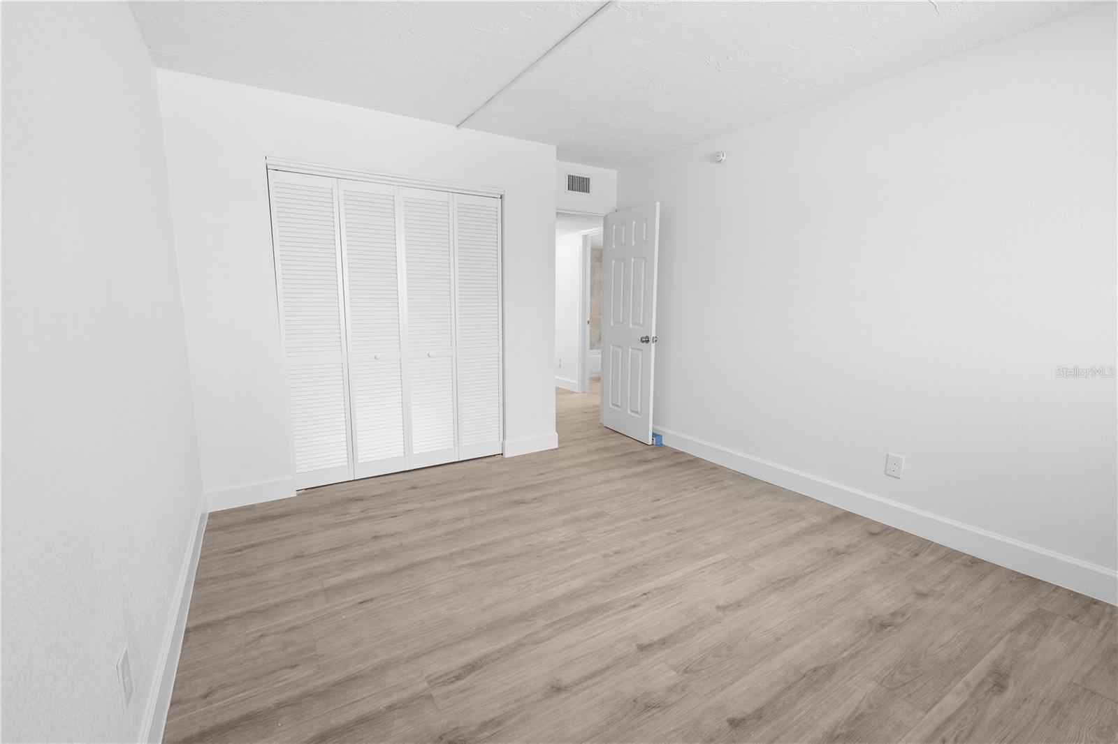 Image 29 of 53 For 6500 Estero Boulevard F116