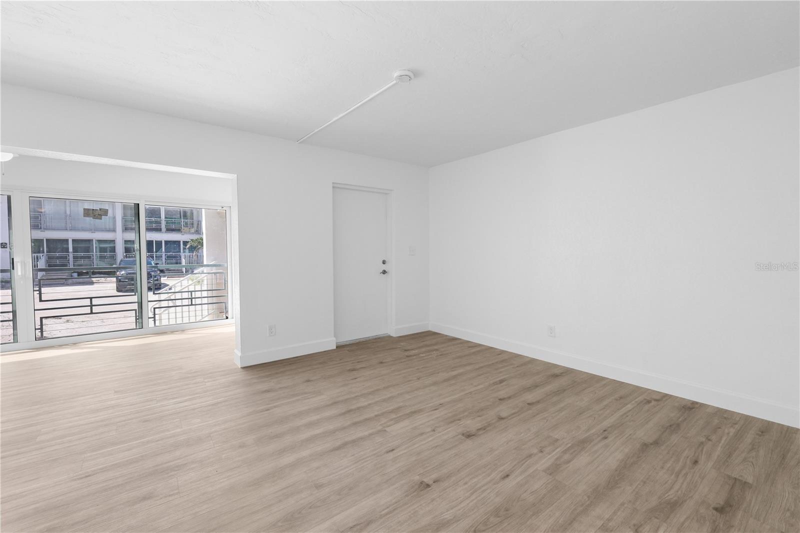 Image 39 of 53 For 6500 Estero Boulevard F116