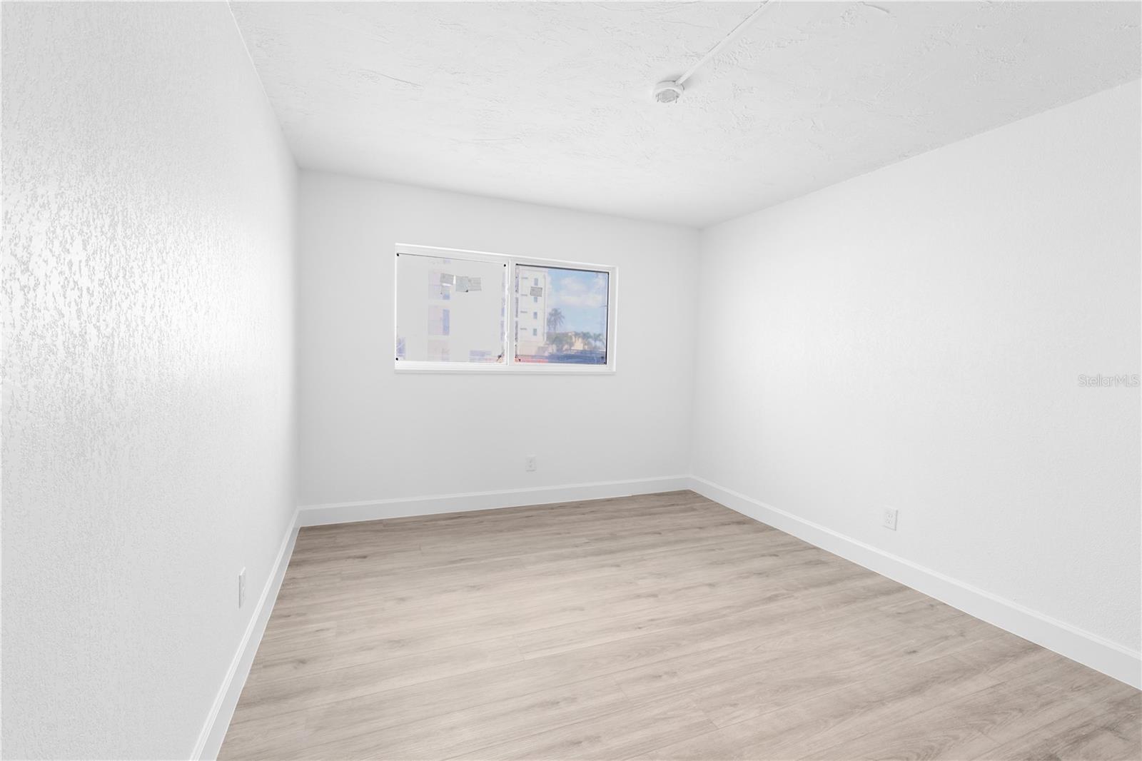 Image 44 of 53 For 6500 Estero Boulevard F116
