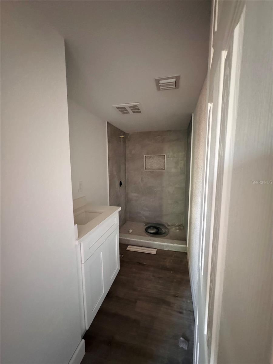Image 5 of 12 For 6500 Estero Boulevard F116