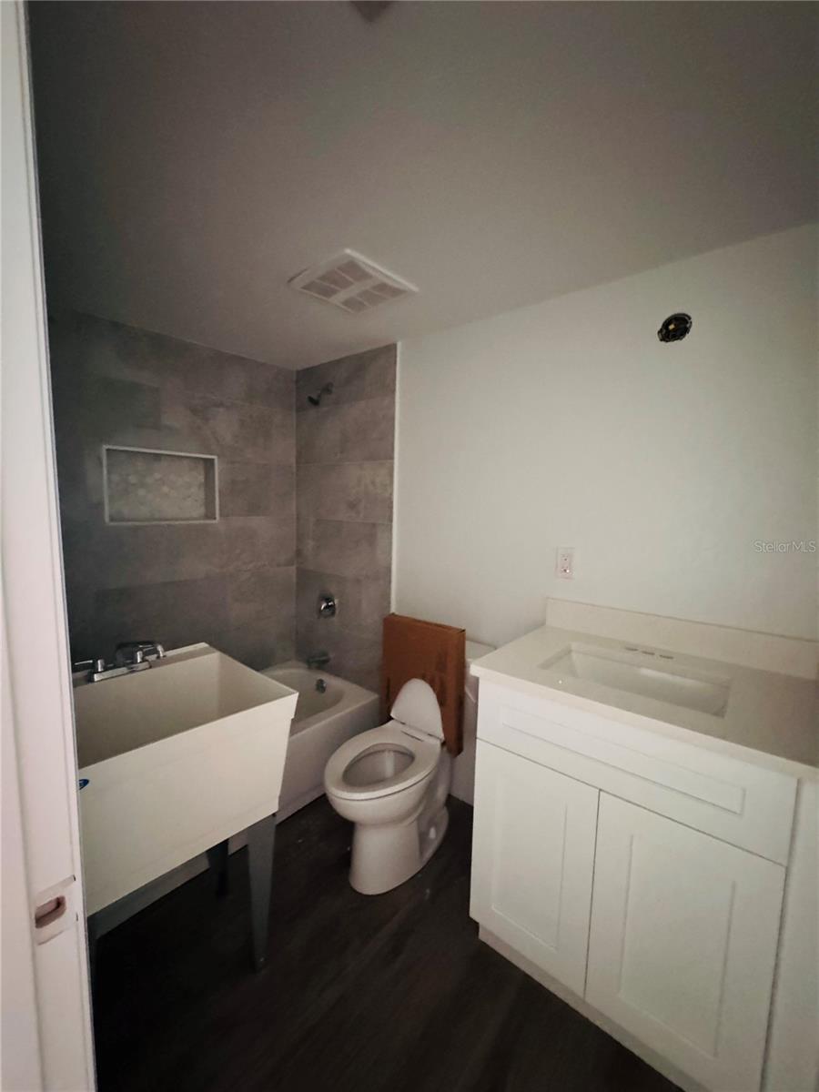 Image 6 of 12 For 6500 Estero Boulevard F116