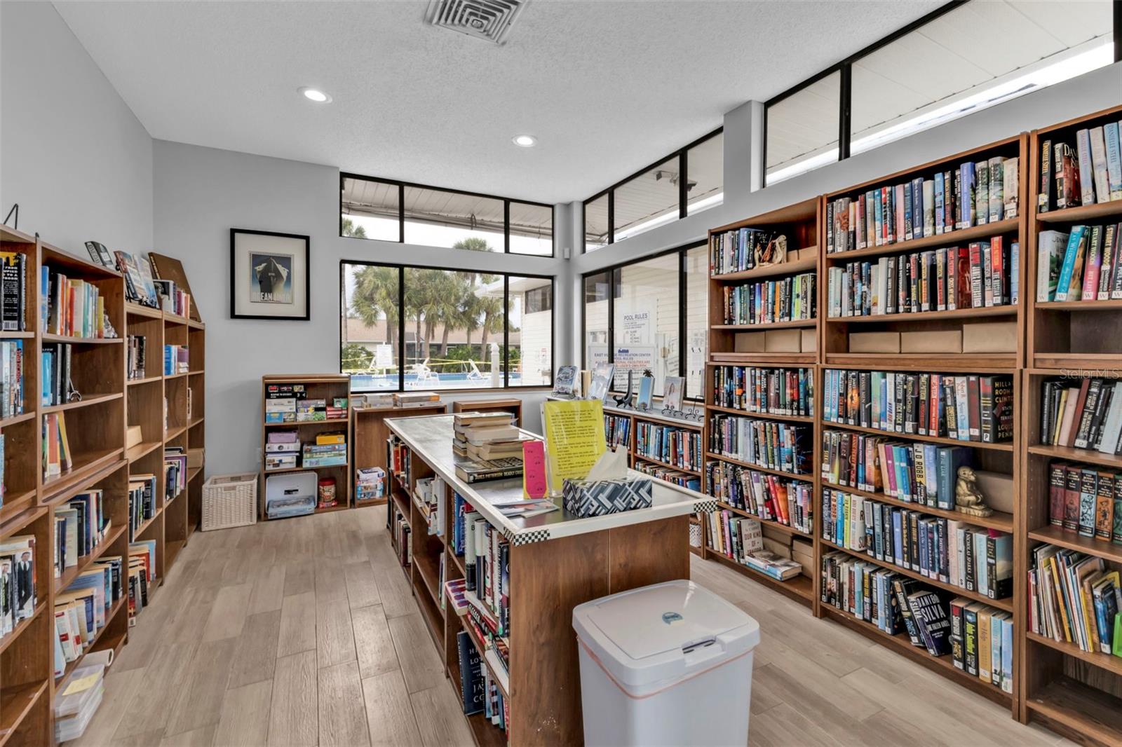Image 32 of 52 For 3106 Heron Shores Drive