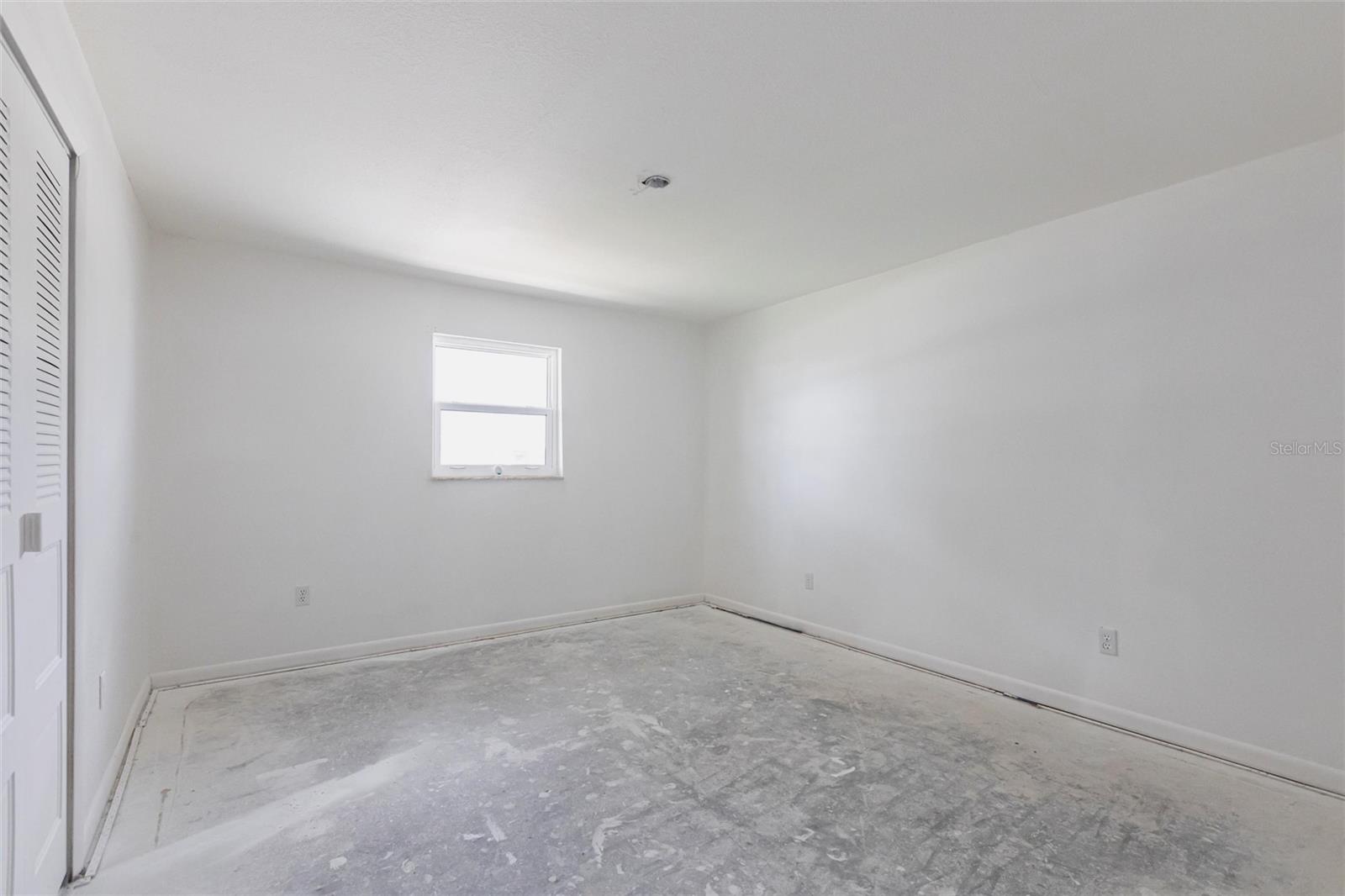 Image 15 of 31 For 661 Athos Terrace