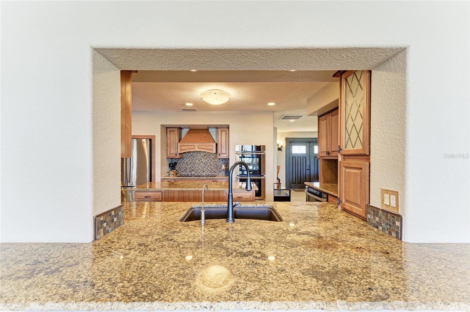 Image 18 of 52 For 200 Capri Isles Court