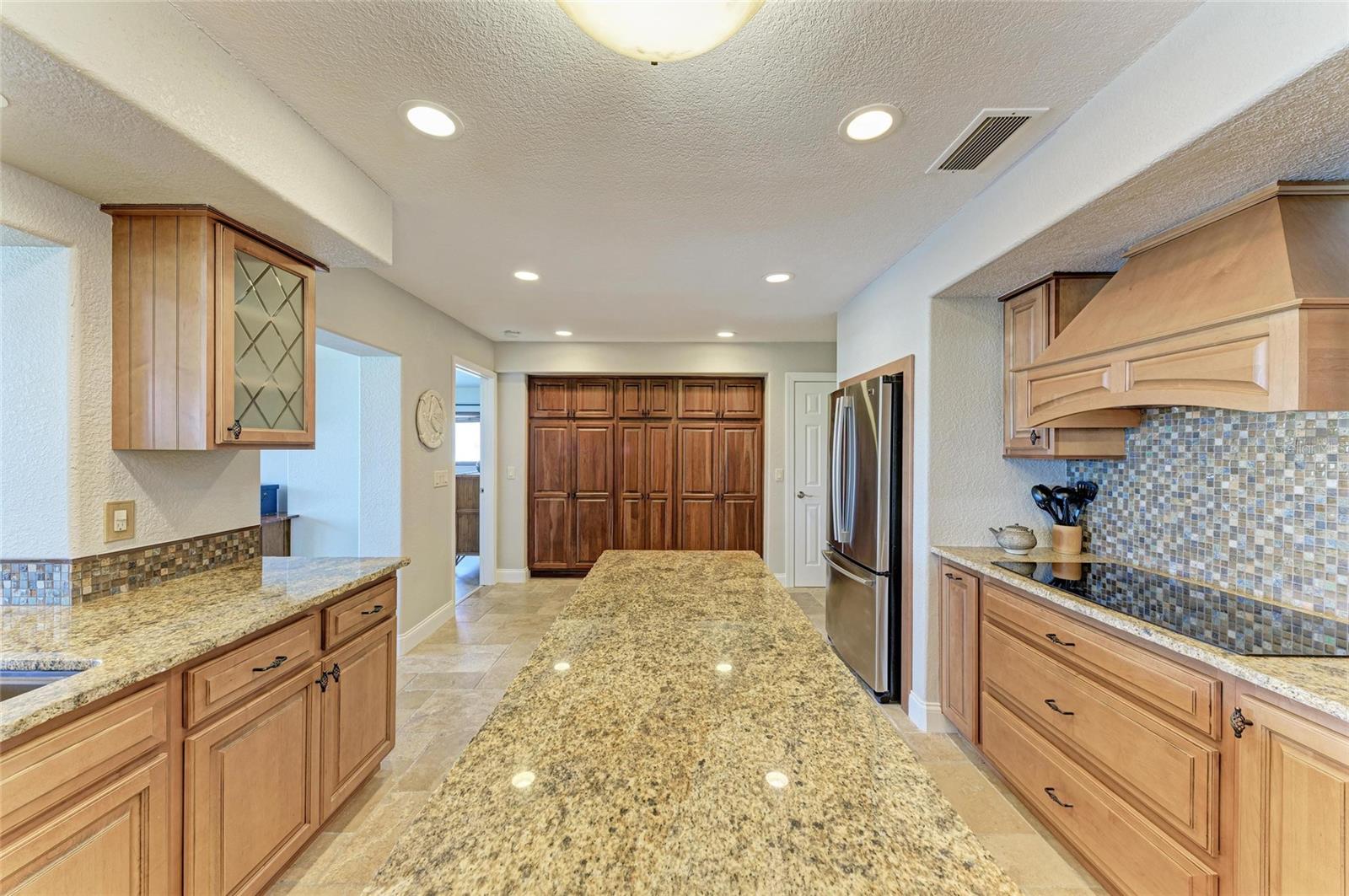 Image 20 of 52 For 200 Capri Isles Court