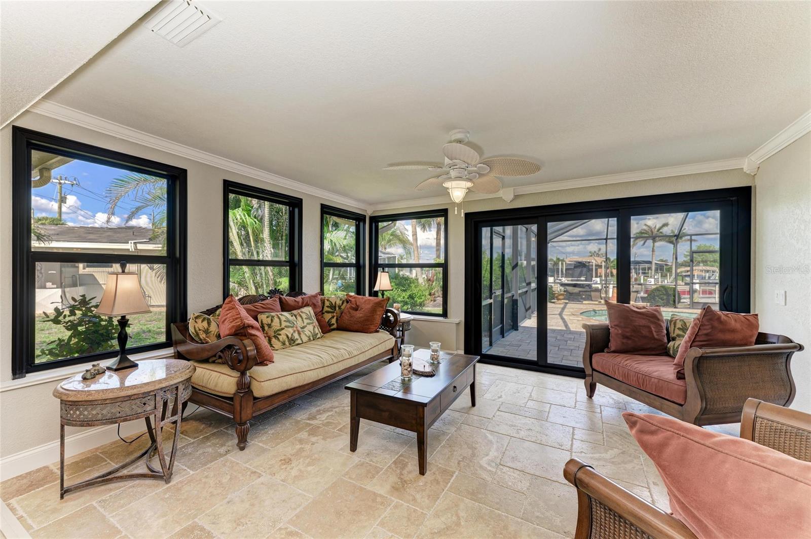 Image 38 of 52 For 200 Capri Isles Court