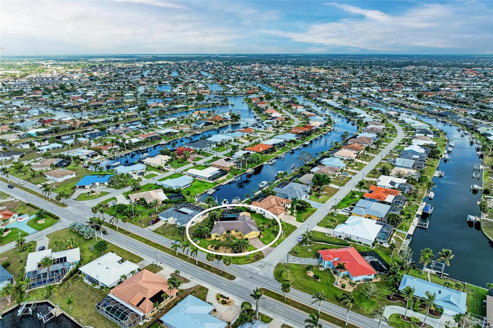 Image 48 of 52 For 200 Capri Isles Court