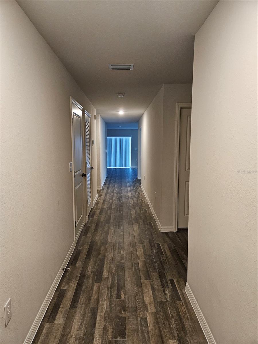 Image 3 of 54 For 901 15th Place