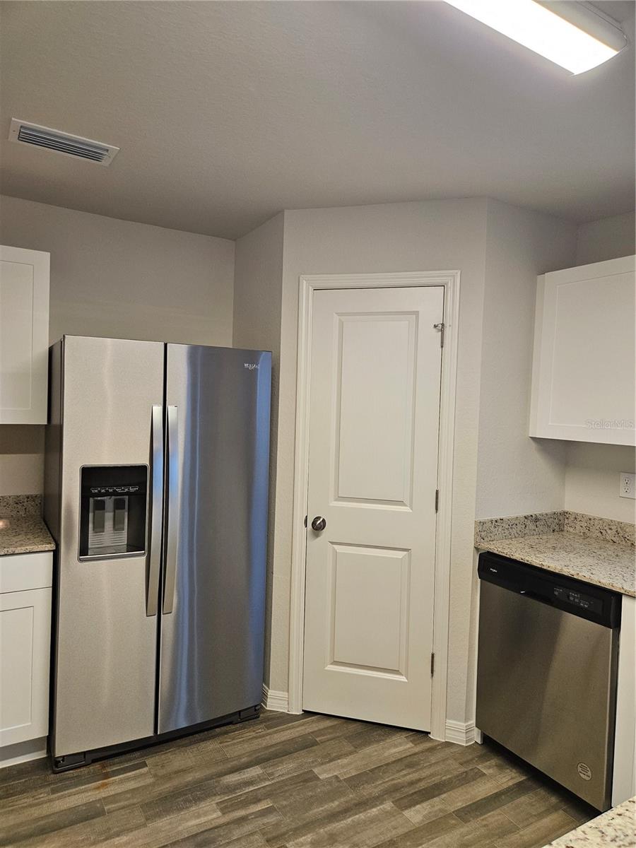 Image 50 of 54 For 901 15th Place