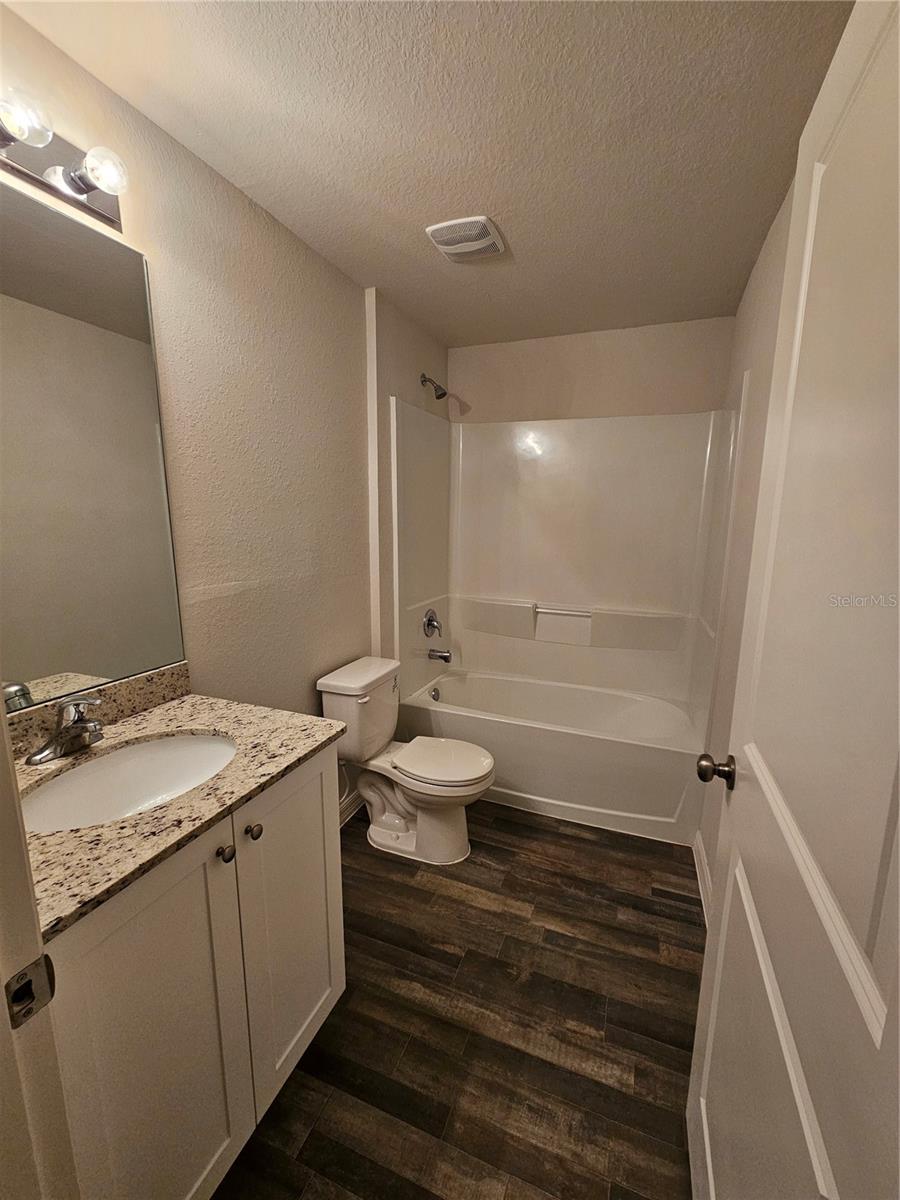 Image 7 of 54 For 901 15th Place