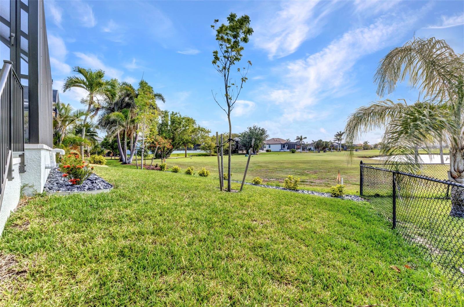 Image 61 of 94 For 3712 Carmichael Drive