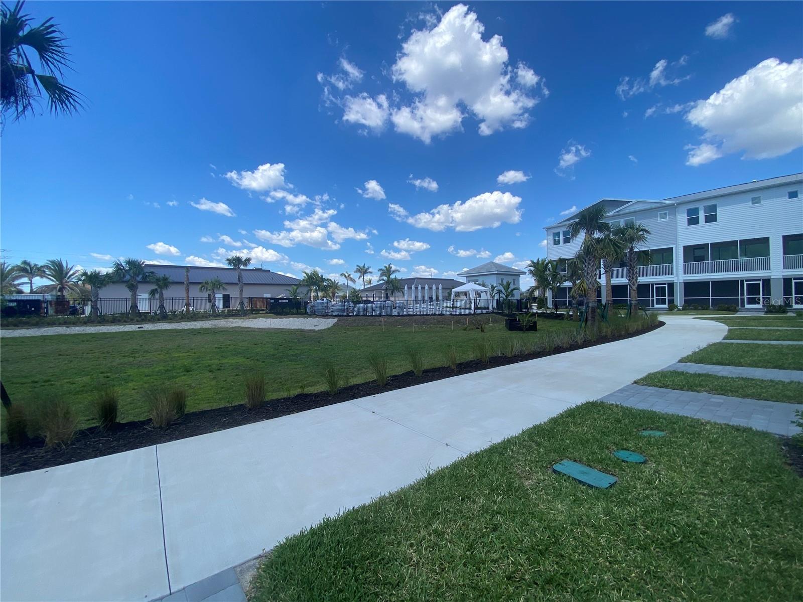 Image 11 of 50 For 1620 Sea Haven Drive 403