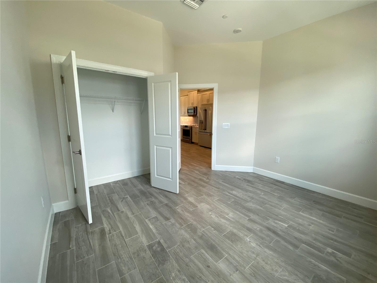 Image 30 of 50 For 1620 Sea Haven Drive 403