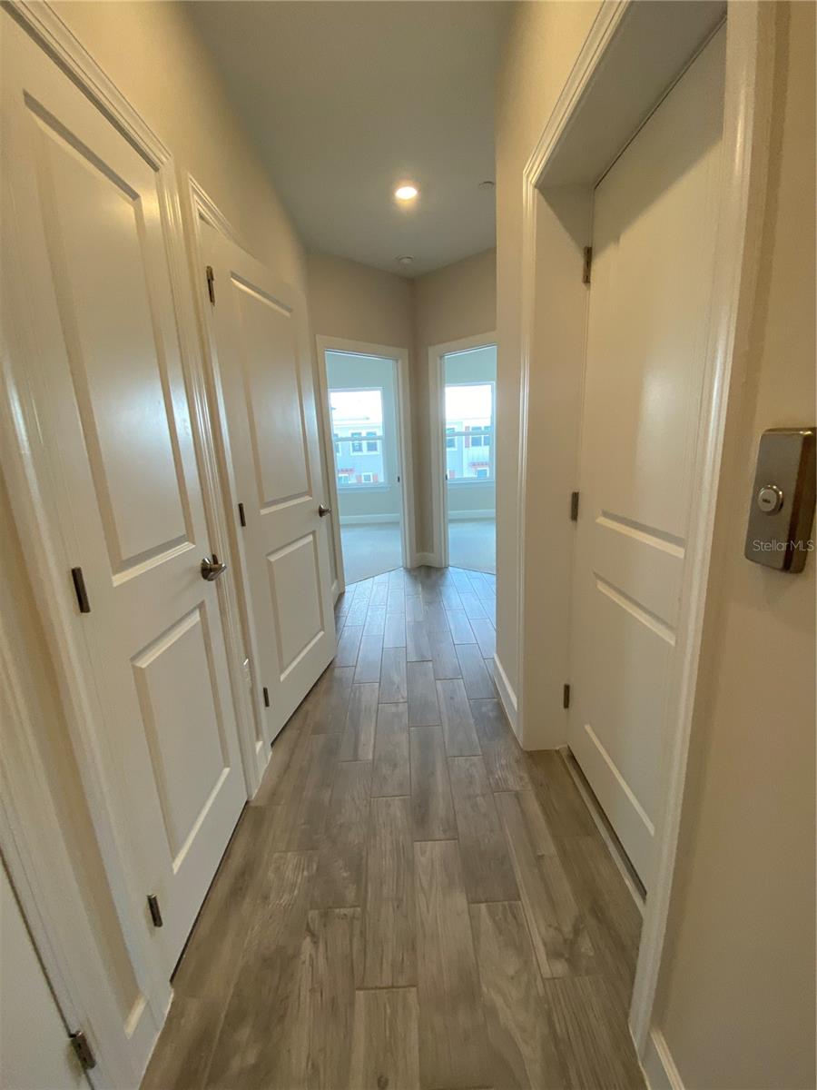 Image 33 of 50 For 1620 Sea Haven Drive 403