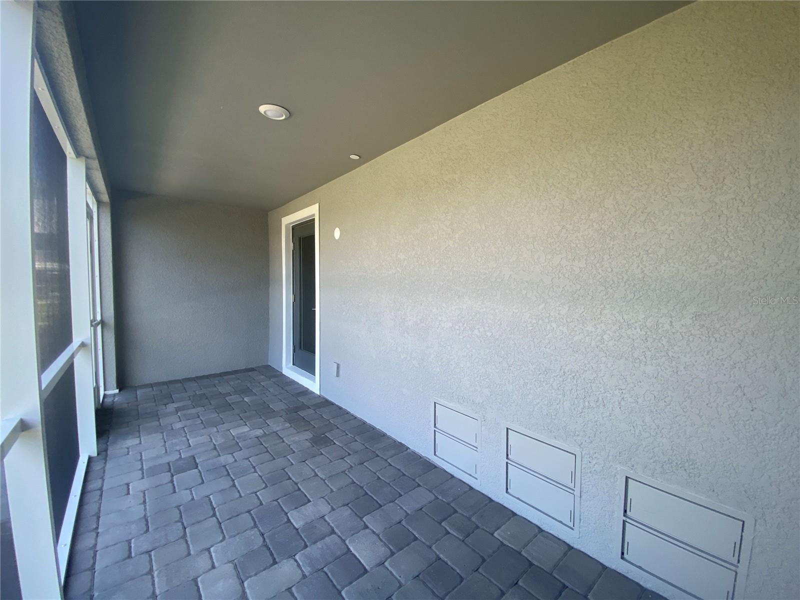 Image 9 of 50 For 1620 Sea Haven Drive 403