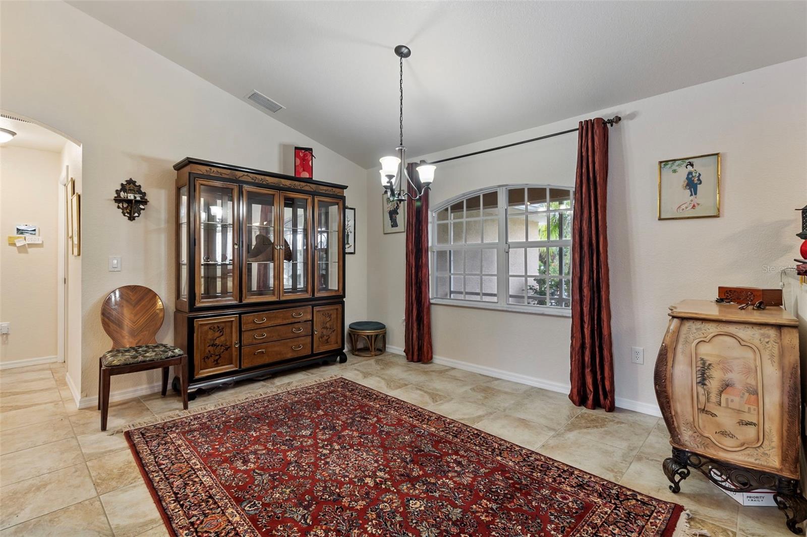 Image 13 of 38 For 1240 Alpinia Road