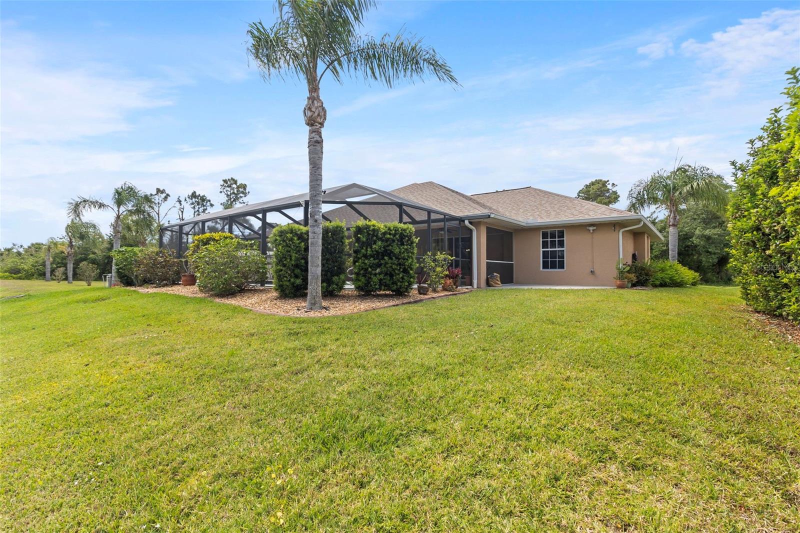 Image 32 of 38 For 1240 Alpinia Road