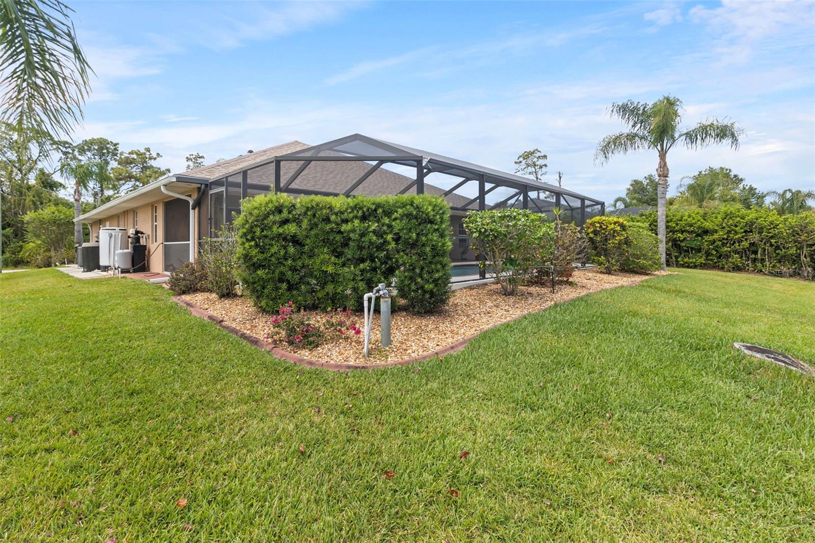 Image 33 of 38 For 1240 Alpinia Road