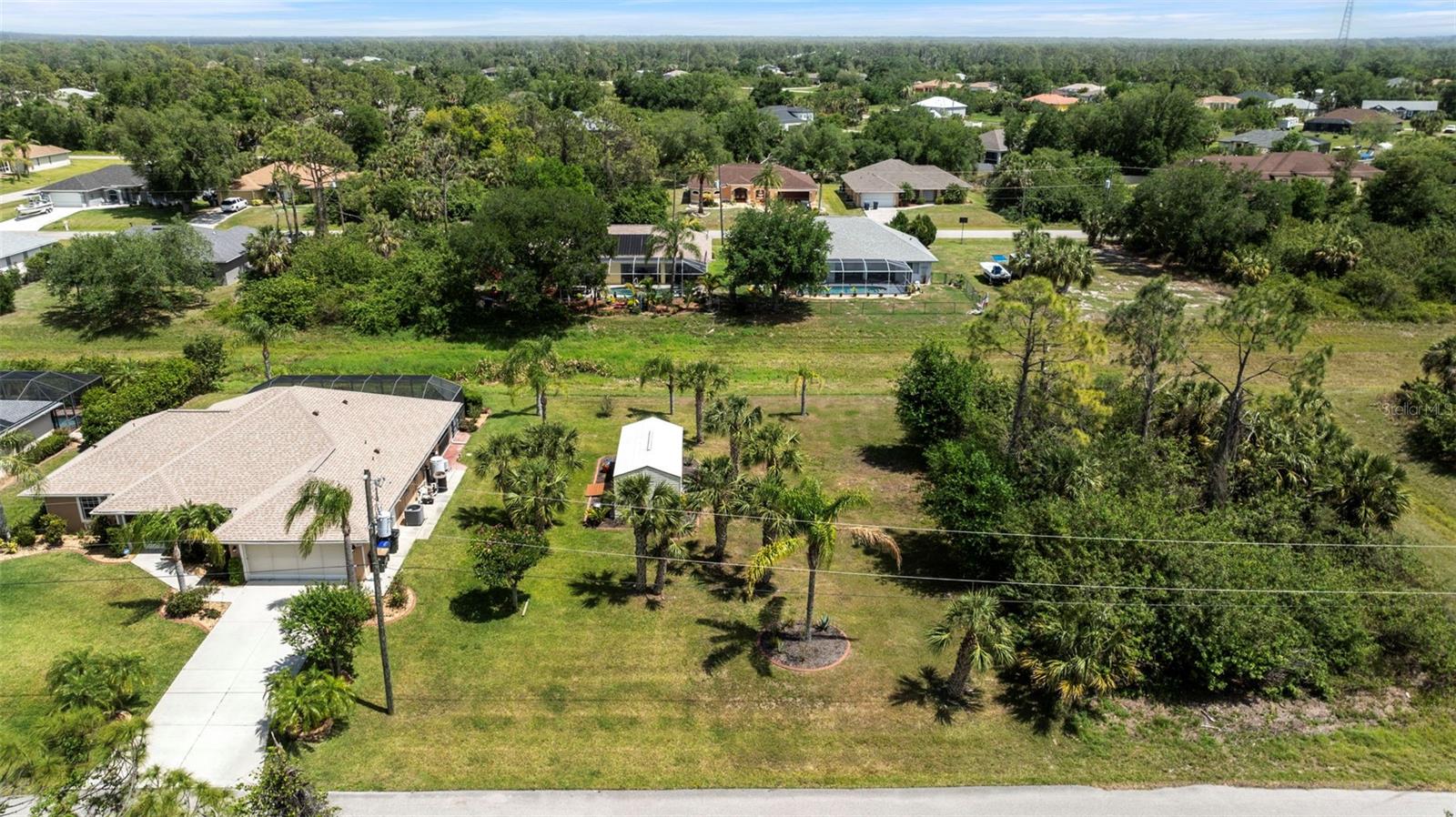 Image 35 of 38 For 1240 Alpinia Road