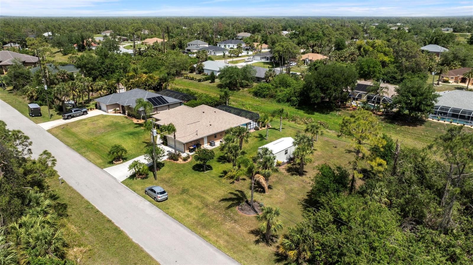 Image 36 of 38 For 1240 Alpinia Road