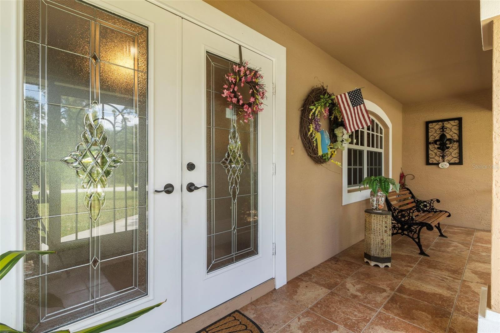 Image 4 of 38 For 1240 Alpinia Road