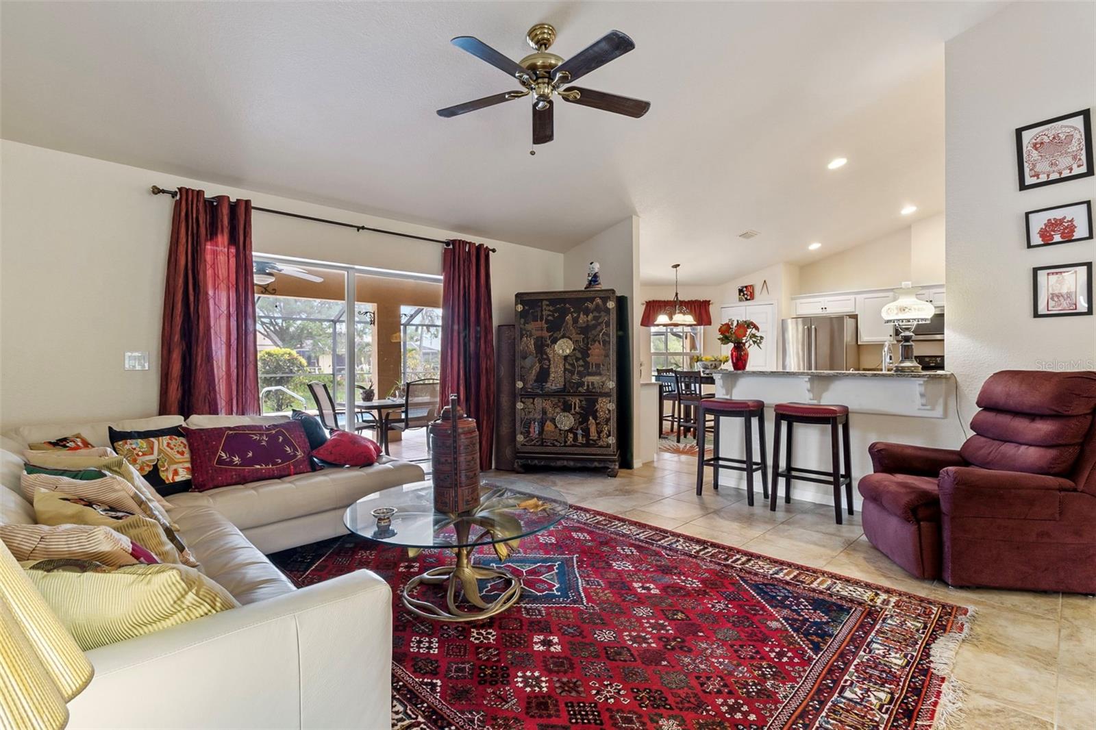 Image 9 of 38 For 1240 Alpinia Road
