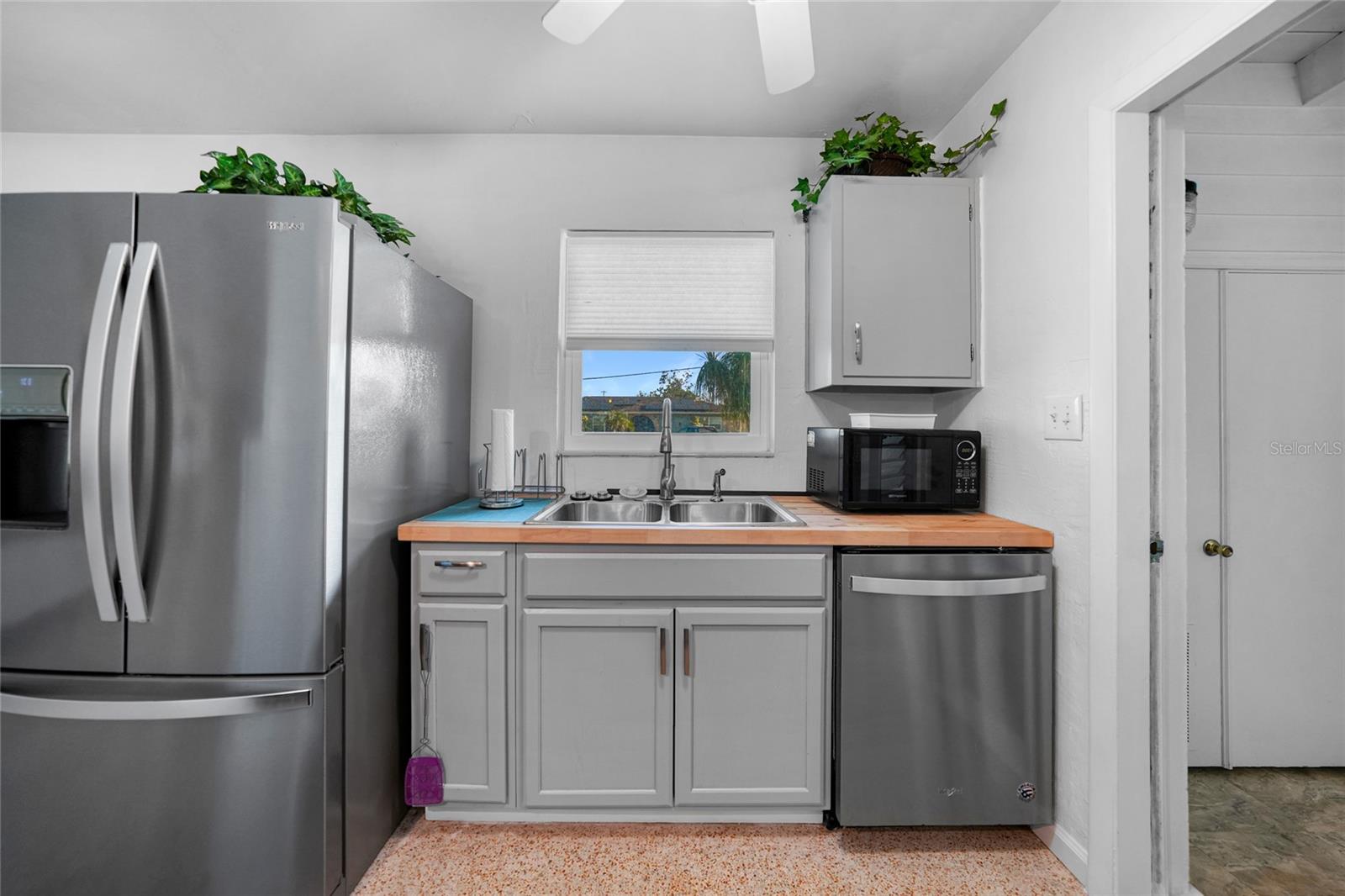 Image 15 of 57 For 21249 Higgs Drive