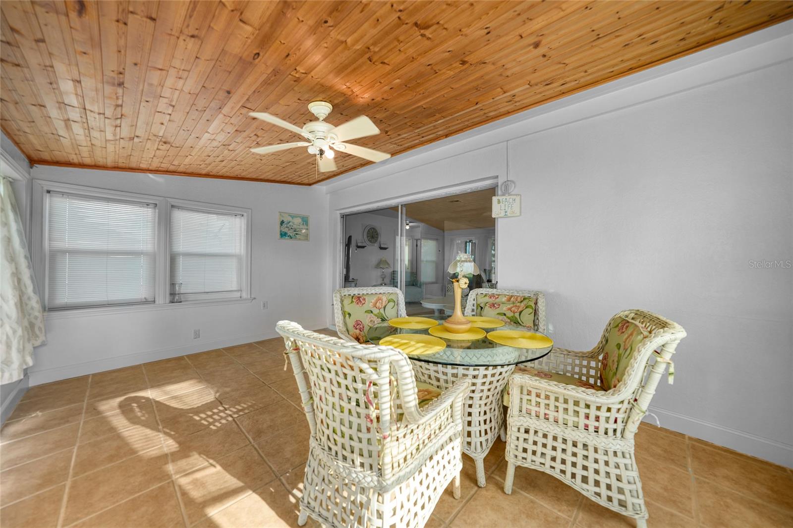 Image 18 of 57 For 21249 Higgs Drive