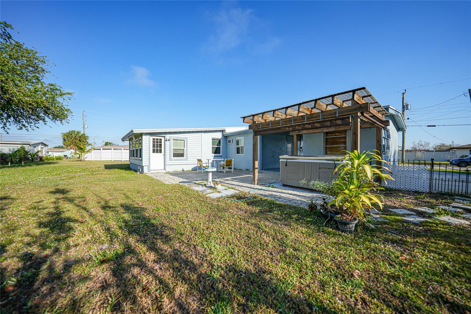 Image 31 of 57 For 21249 Higgs Drive