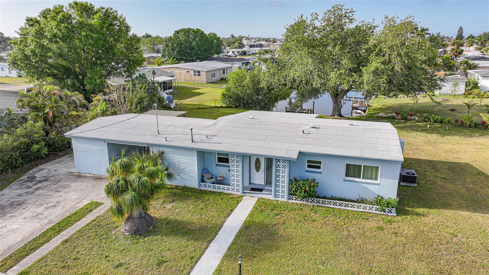 Image 36 of 57 For 21249 Higgs Drive