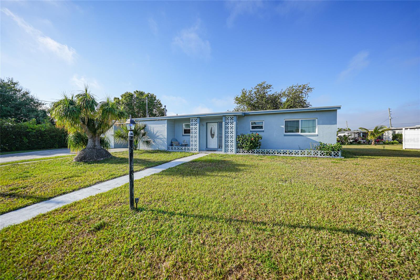 Image 41 of 57 For 21249 Higgs Drive