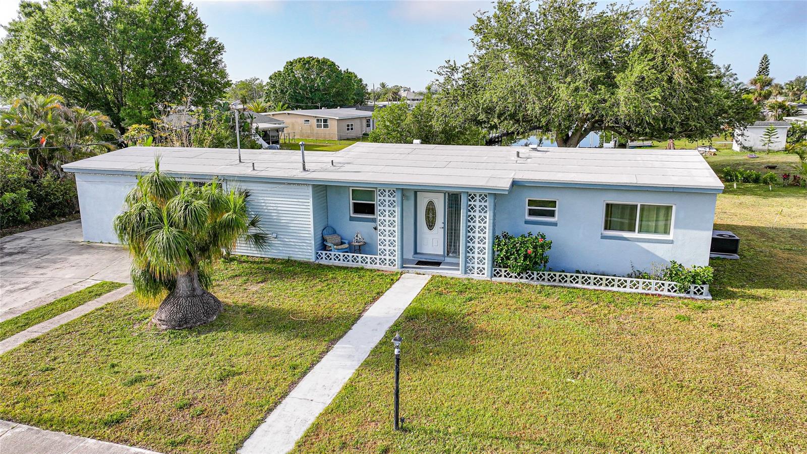 Image 42 of 57 For 21249 Higgs Drive