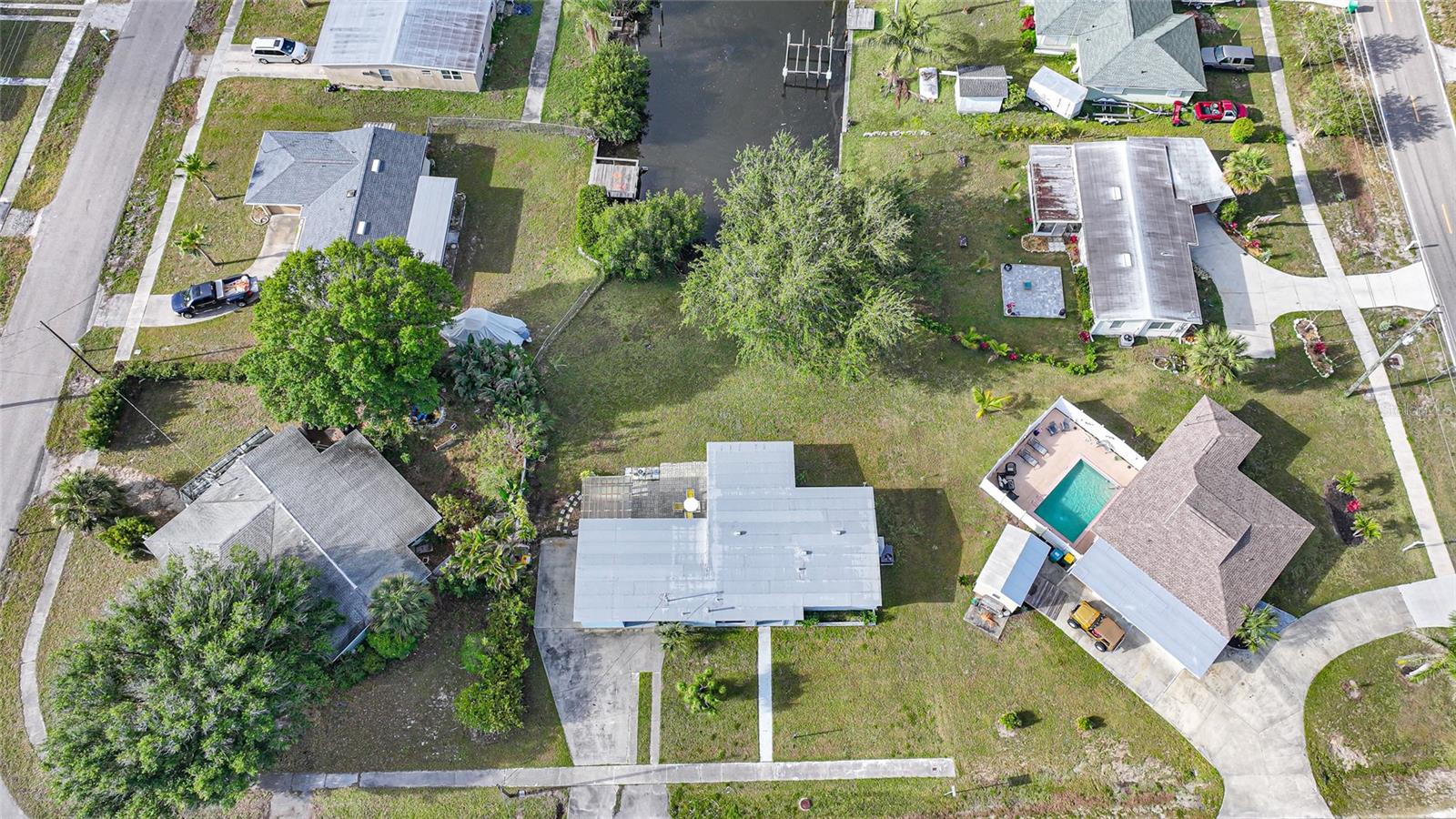 Image 46 of 57 For 21249 Higgs Drive