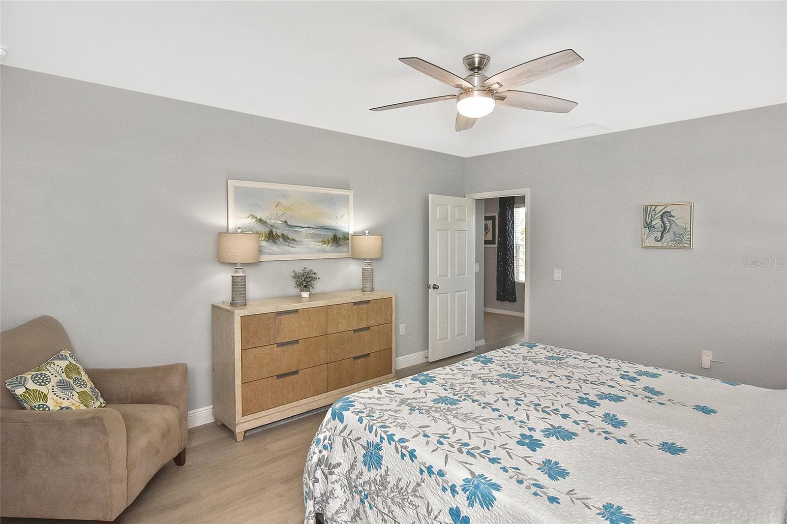 Image 24 of 63 For 28059 Arrowhead Circle