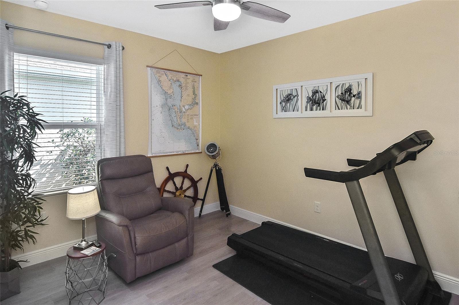 Image 29 of 63 For 28059 Arrowhead Circle