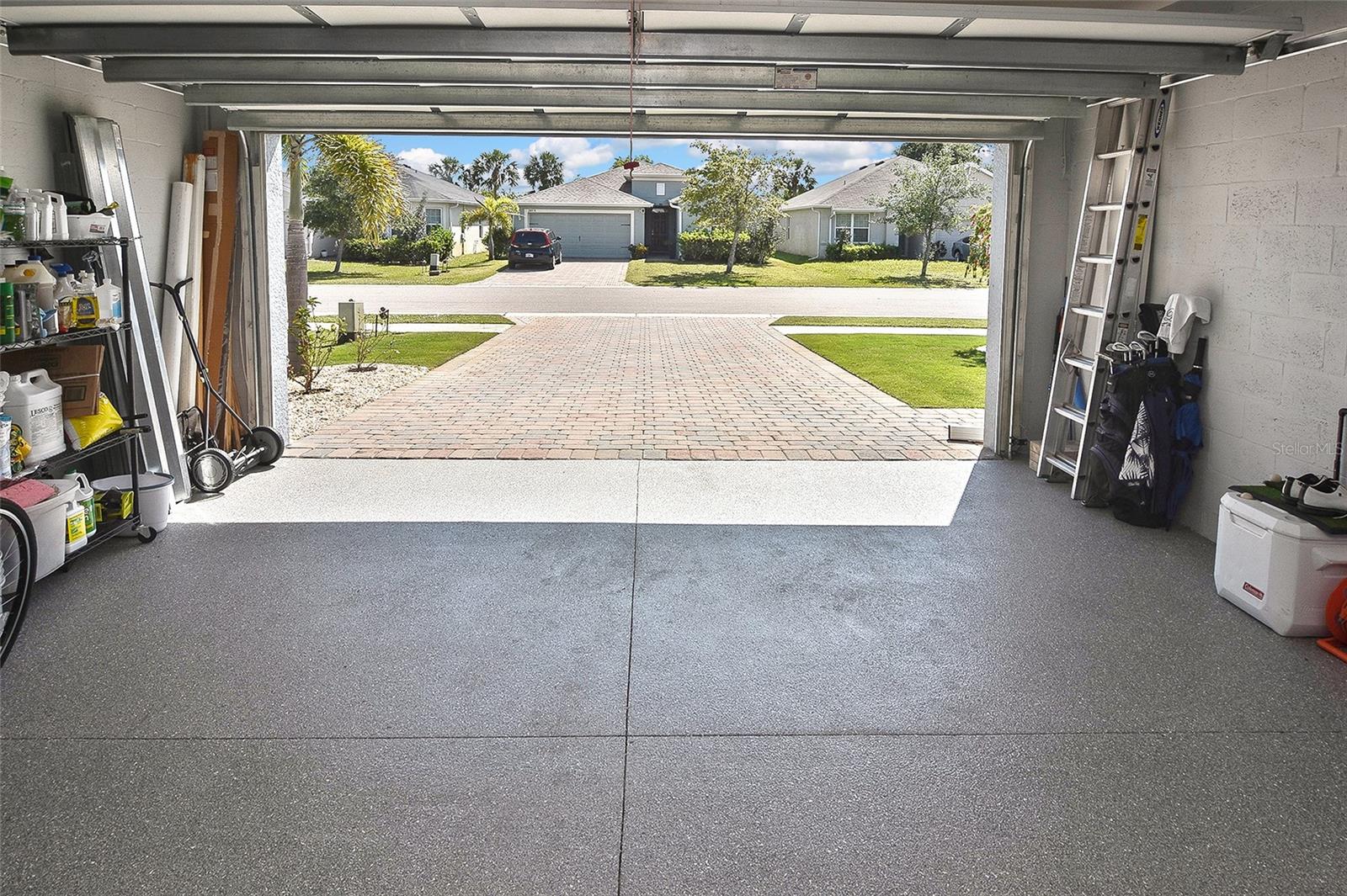 Image 36 of 63 For 28059 Arrowhead Circle