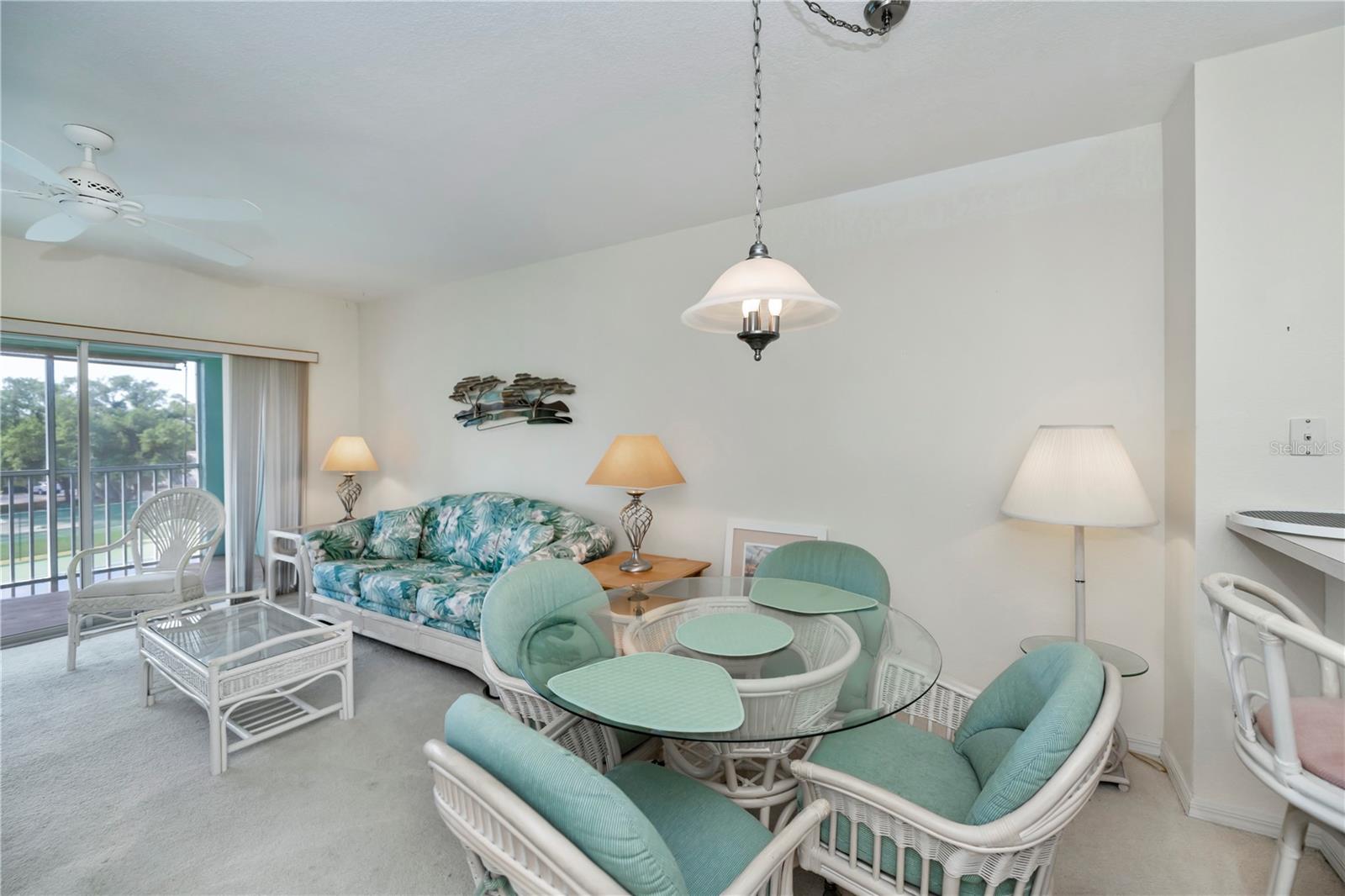 Image 17 of 72 For 19385 Water Oak Drive 302