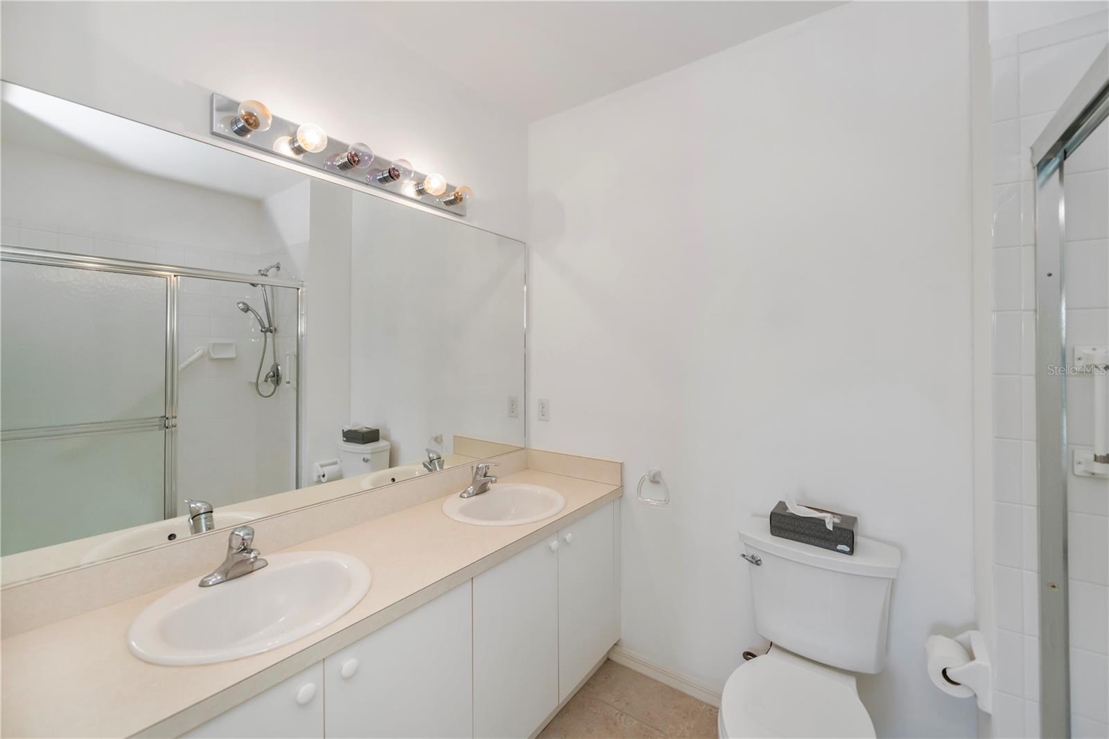 Image 33 of 72 For 19385 Water Oak Drive 302