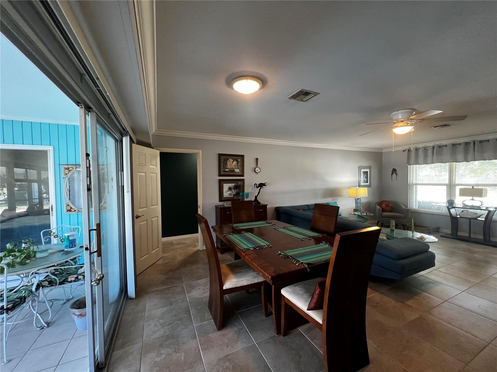 Image 7 of 47 For 931 Juno Drive