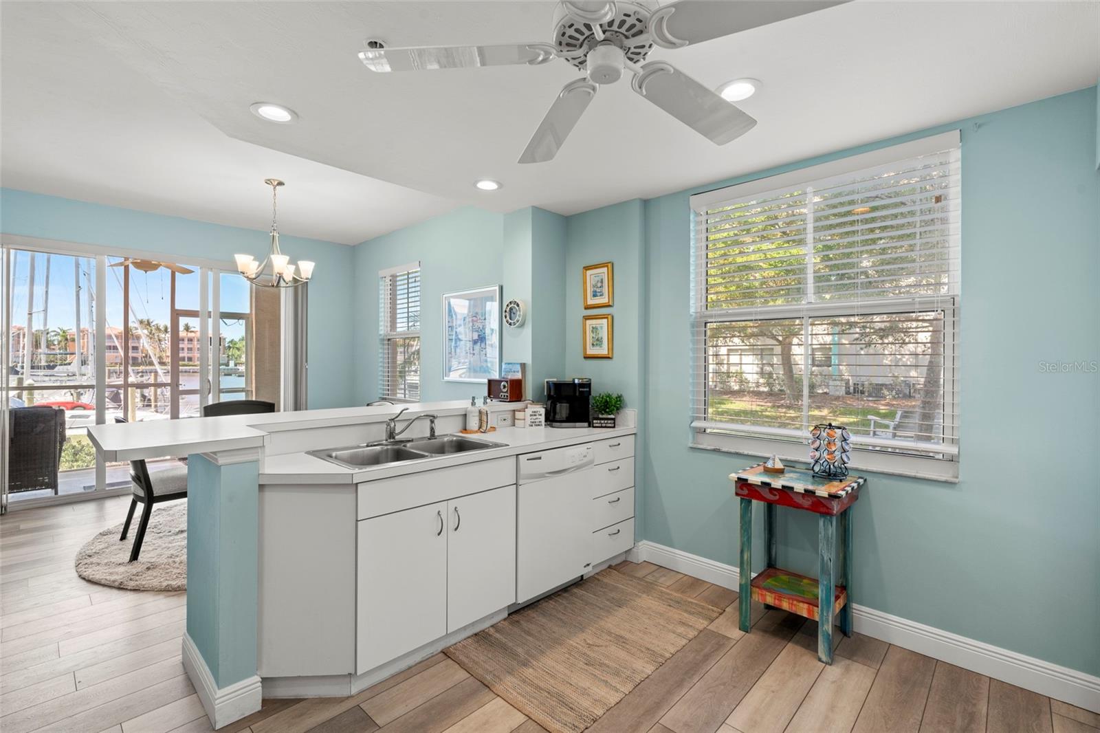 Image 14 of 54 For 2060 Matecumbe Key Road 2106