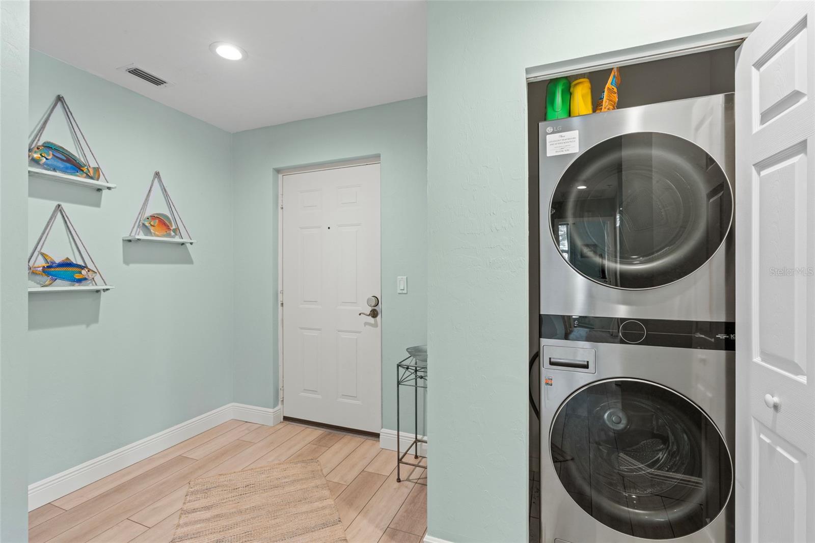 Image 30 of 54 For 2060 Matecumbe Key Road 2106