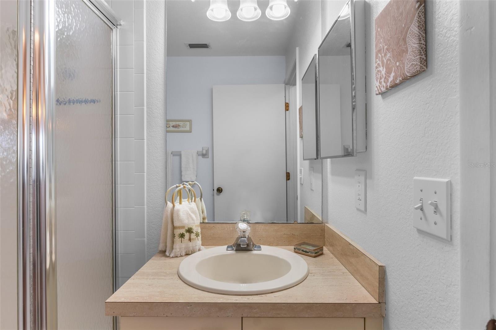Image 23 of 38 For 25100 Sandhill Boulevard R202