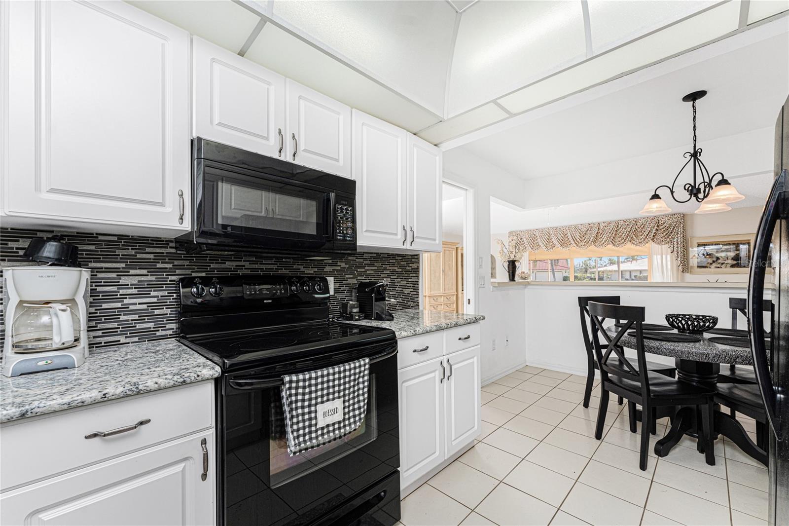 Image 15 of 55 For 11315 Essex Drive