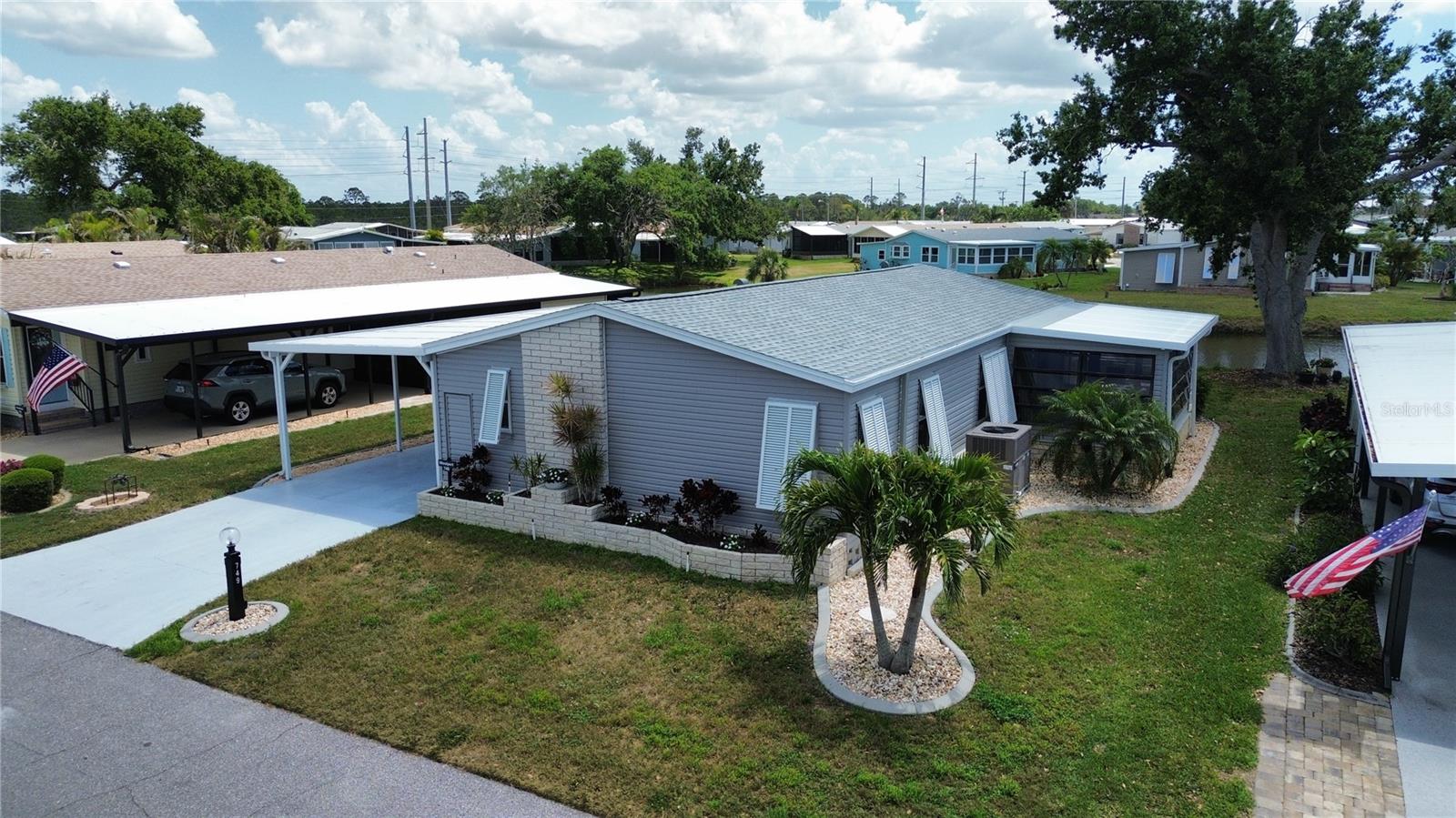 Image 50 of 63 For 749 Watersedge Street