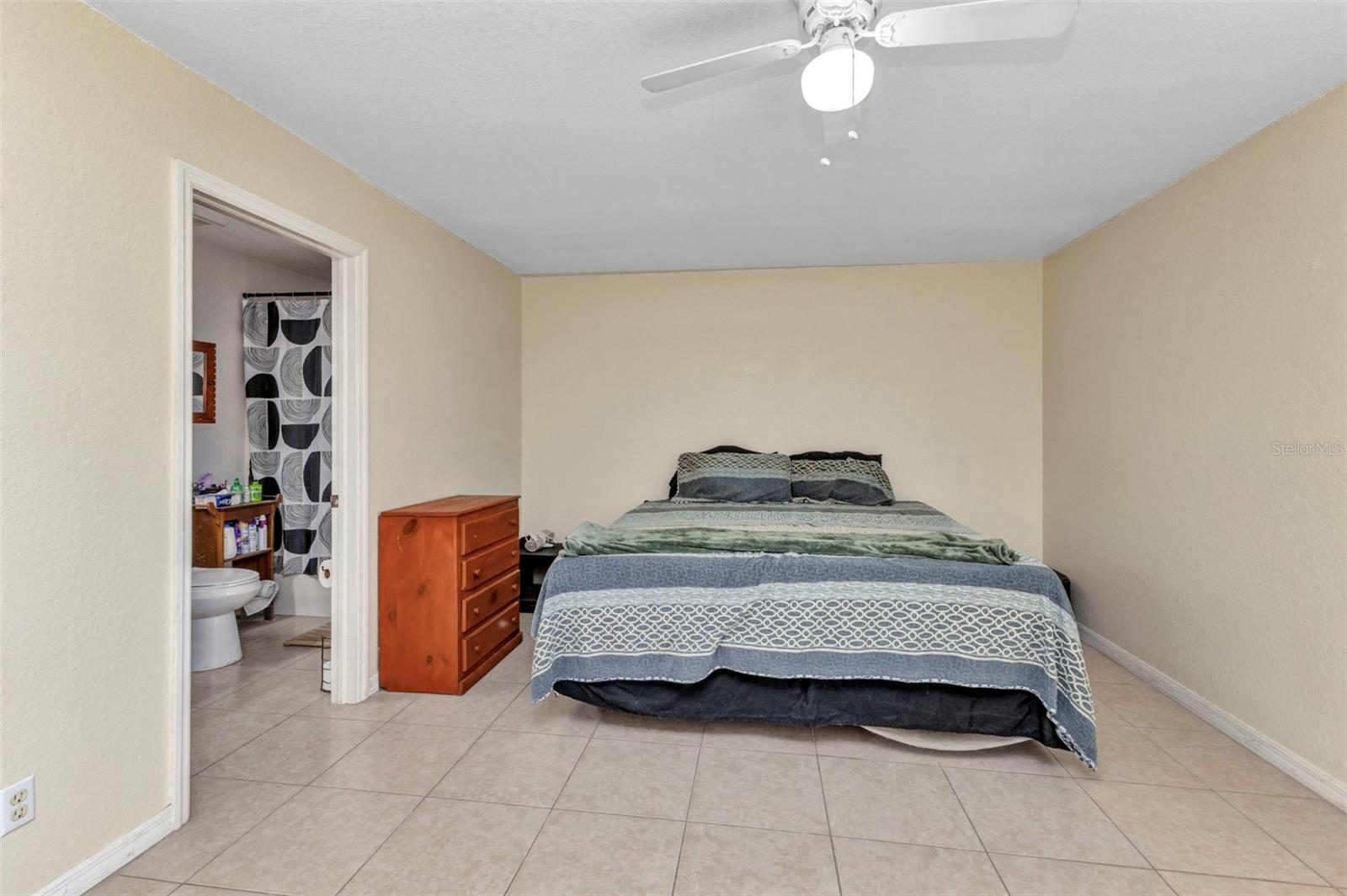 Image 15 of 38 For 6344 Hera Street